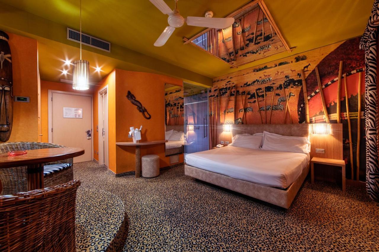 Motel Hotel Piranha Cameriano Exterior photo